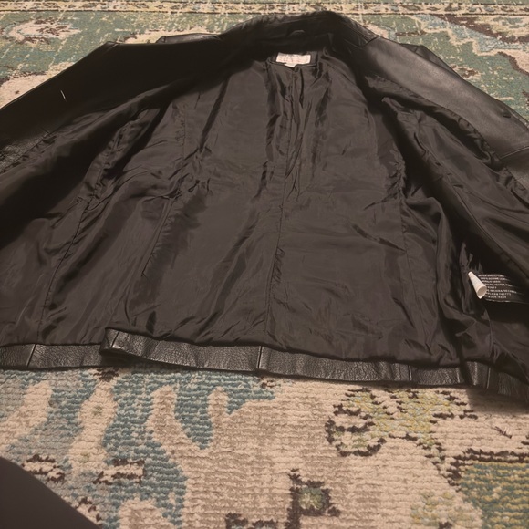 Worthington Genuine Leather jacket – Black | effortless 90s quiet luxury - Picture 5 of 7